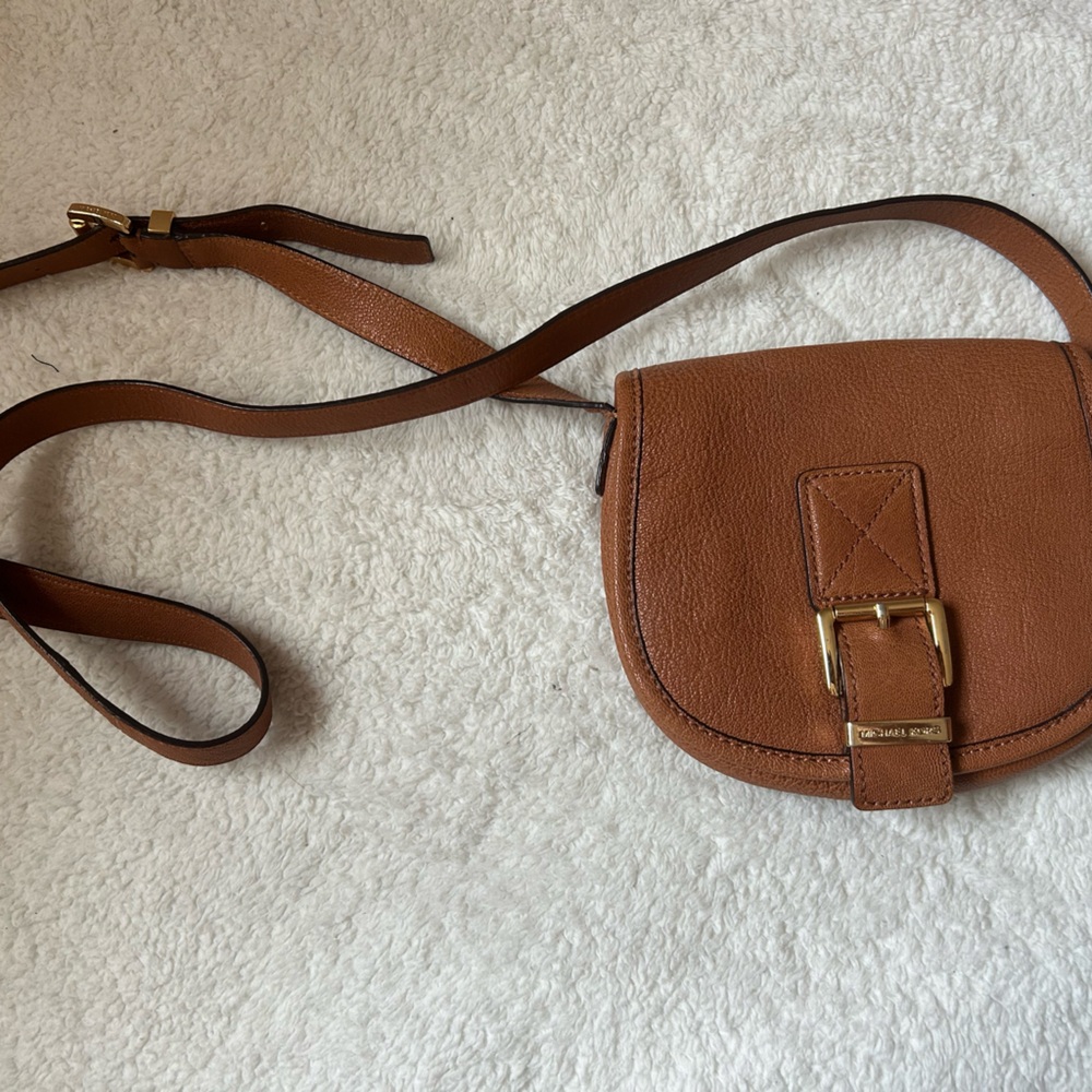 Michael Kors Tan Crossbody Bag with Adjustable Strap and Gold Hardware
